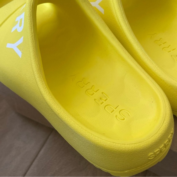 Sperry Float Uni Yellow Women’s Slides Size 6 - Picture 4 of 12